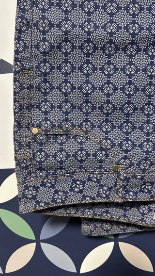 Pantalón vaquero estampado UNIT Talla 46