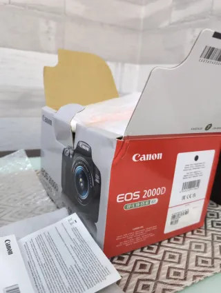 Canon EOS 2000D NUEVA