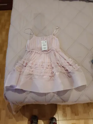 Vestido Zara rosa volantes talla S