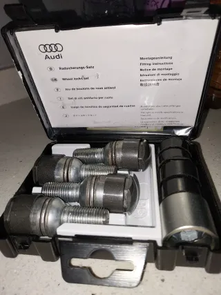 Tornillos Antirrobo Audi Originales