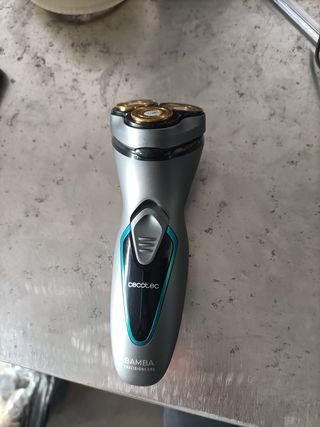 - Cecotec Afeitadora Rotativa Bamba PrecisionCar