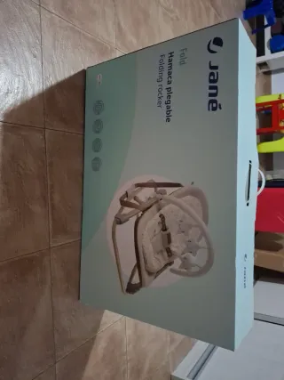 Hamaca JANE para bebé, guardada en  caja original