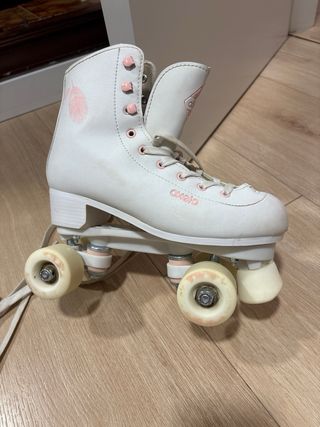 Patines blancos con detalles rosas talla 37-38
