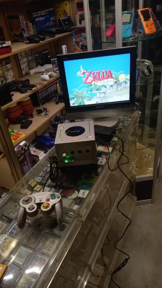 Nintendo GameCube + Gameboy player
