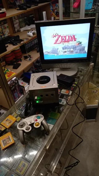 Nintendo GameCube + Gameboy player