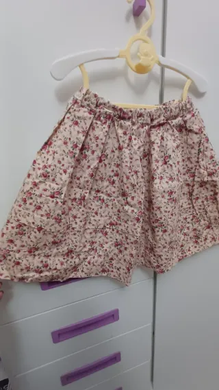 Conjunto falda y blusa floral rosa