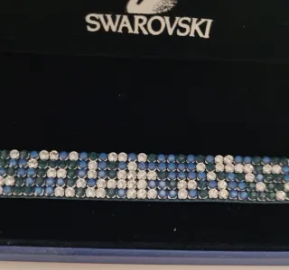Pulsera Swarovski.