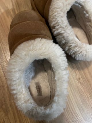 Zuecos UGG Marrones Talla 37