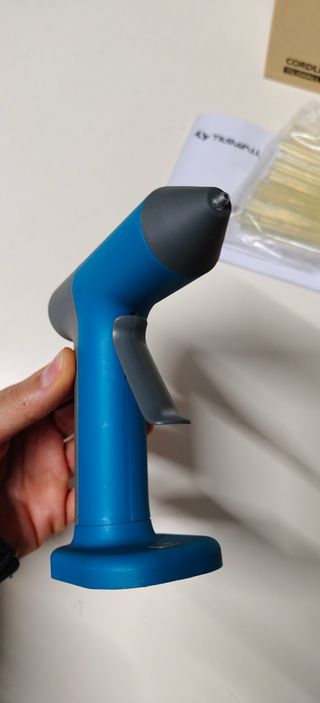 Pistola per colla a caldo senza fili