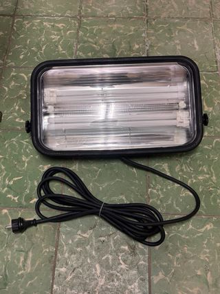 Foco industrial 2 tubos fluorescente