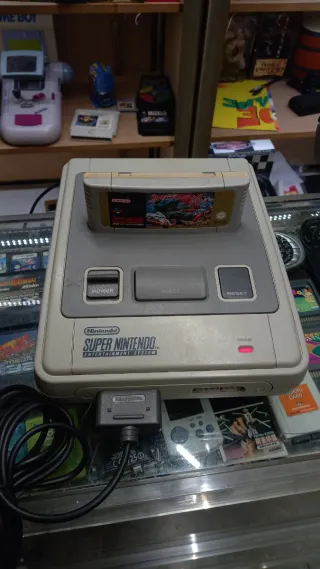Super Nintendo SNES + street fighter