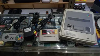 Super Nintendo SNES + street fighter