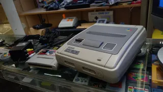 Super Nintendo SNES + street fighter