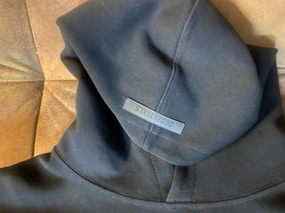 Sudadera Essentials Negra