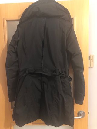 Parka de plumas de oca negra