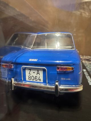 Renault 8 TS 1968 (1:24)