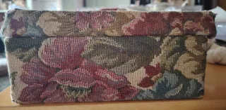 Costurero vintage tela gobelino