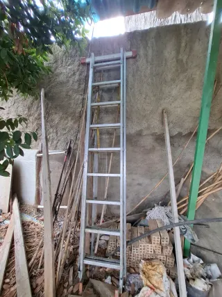 Escalera aluminio extensible 3 alturas