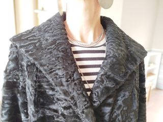 Pelliccia persiana nera