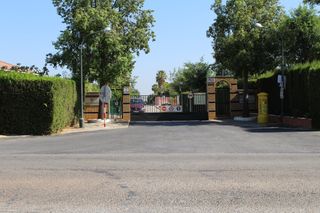Chalet en la Urbanización Santa Genoveva