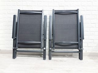 Mesa y 2 Sillas de Jardín Plegables