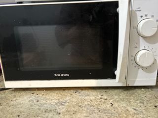 Microondas Taurus blanco