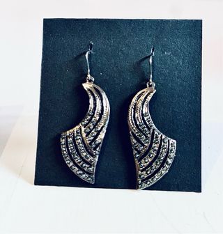 Pendientes y pulseras