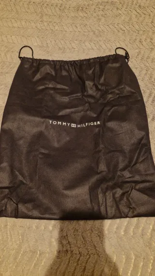 Guardapolvos Tommy Hilfiger Negro