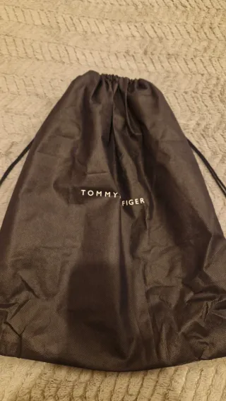 Guardapolvos Tommy Hilfiger Negro