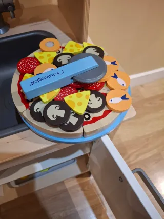 Cocinita de juguete con accesorios