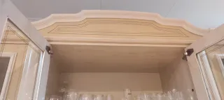 Mueble vitrina decapé blanco 225x195x50