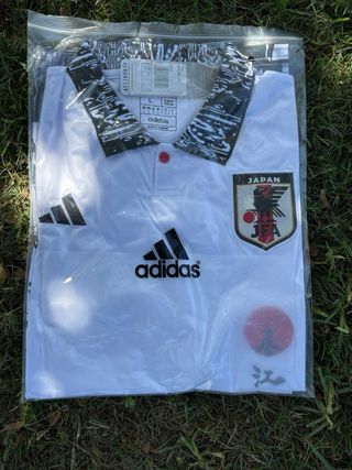 Camiseta Japón 24 polo blanco edición especial. xL