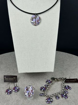 Conjunto Collar, Pulsera, Pendientes y Anillo