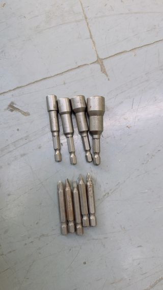 Taladro Inalámbrico con Baterías y Cargador