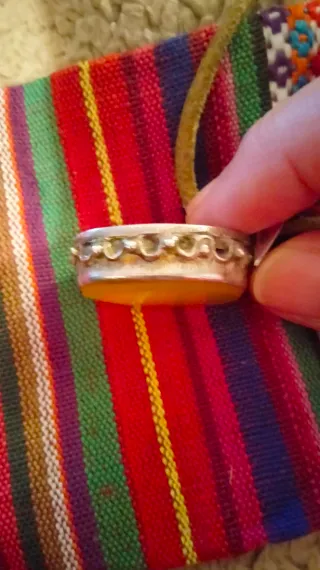 Colgante de ámbar y plata