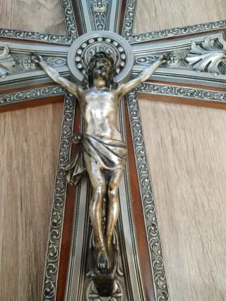 Figura religiosa para colgar