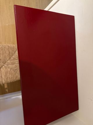 Escritorio de pared con banco