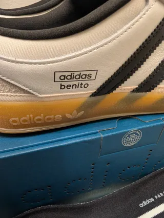 Adidas Gazelle Indoor x Bad Bunny (Benito)