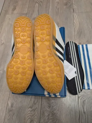 Adidas Gazelle Indoor x Bad Bunny (Benito)