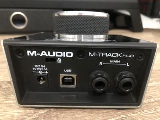 M-Audio M-Track Hub (Interfaz Audio)