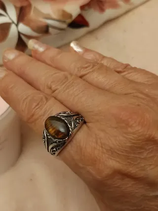 Anillo Piedra Marrón y Plateado