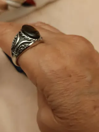 Anillo Piedra Marrón y Plateado