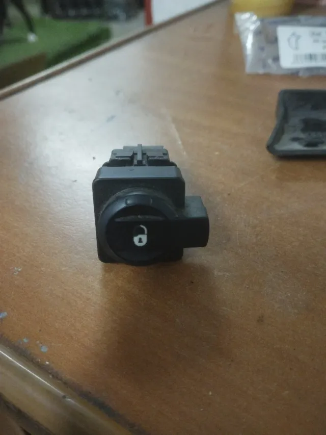 Botón Cierre Centralizado Coche