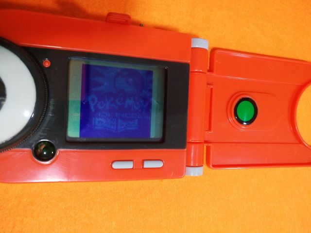 Pokedex Pokemon Advanced 2004 Bandai