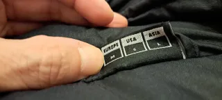 Cazadora Hummel FC L'Hospitalet Negra