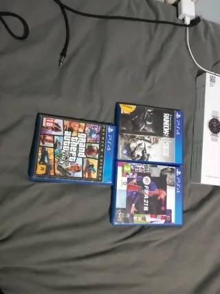 Juegos PS4: GTA V, R6 Siege, FIFA 21