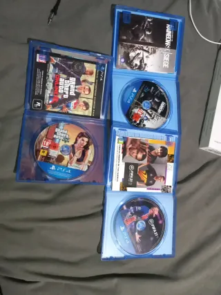 Juegos PS4: GTA V, R6 Siege, FIFA 21