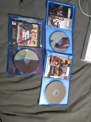 Juegos PS4: GTA V, R6 Siege, FIFA 21
