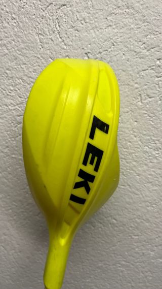 Bastones de esquí Leki con protección