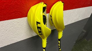 Bastones de esquí Leki con protección